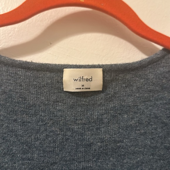 Aritzia Wilfred sweater crop top - Picture 5 of 5